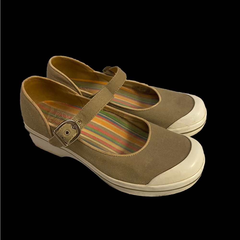 DANSKO Vegan Clogs Womens Valerie Mary Jane Canvas Khaki Shoes Bucle 39 US 8.5-9